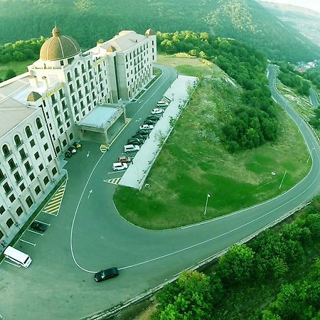 Golden Palace Hotel Resort & Spa Gl Цахкадзор Экстерьер фото
